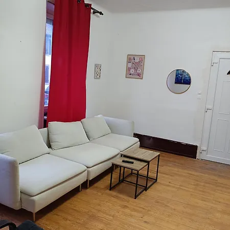 Apartment Marche De Noel